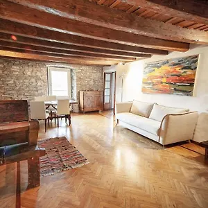 Flora Inn, Namaste - Vista Colli Bergamo